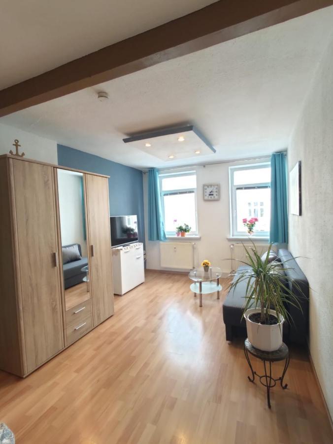 Thamy'S Homestay 2 Rostock Esterno foto